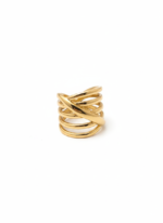 Beautiful criss cross statment ring