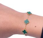 Elegant 18K Gold Plated Stainless Steel Green Malachite-Style Clover Bracelet - Image 2