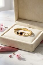 Black Stone Criss Cross Bangle