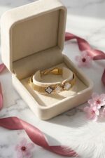 Clover & Diamond Mesh Statement Bracelet