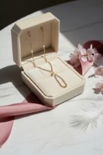 Petal-Soft Pearl Chain