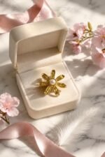 Gold Flower Pearl Ring